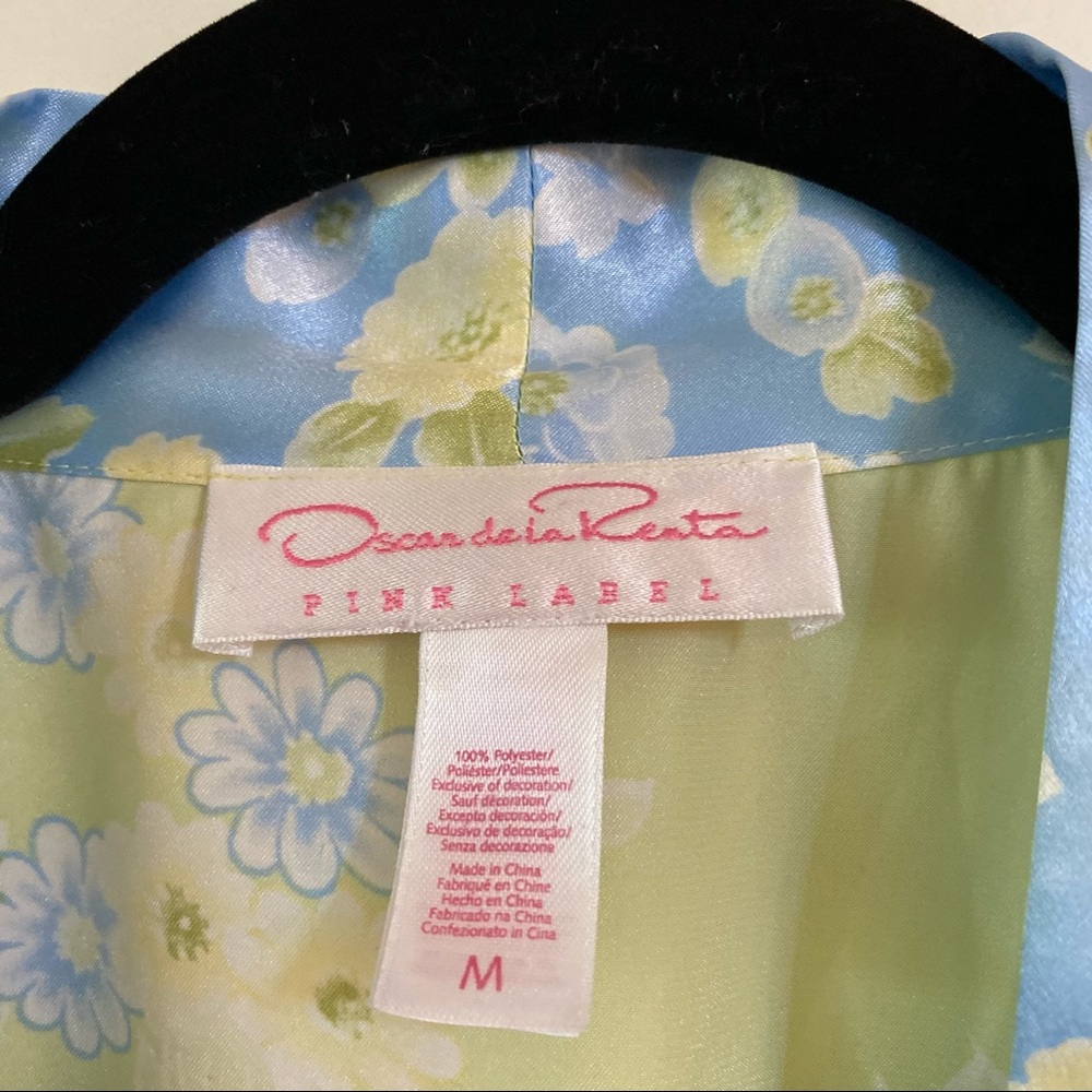 Oscar De La Renta Medium Blue and Green Robe Floral - Picture 3 of 7